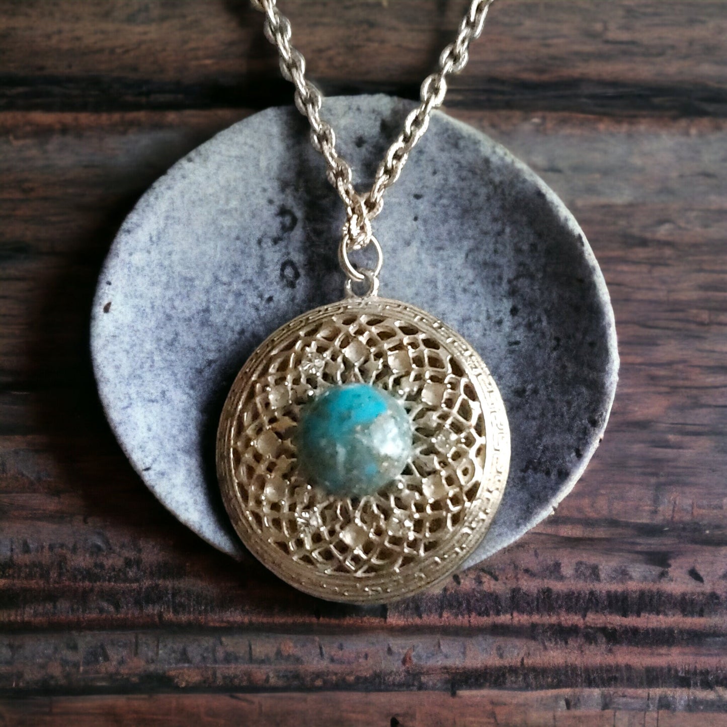 Round Turquoise Stone Pendant Necklace, Boho Chic Jewelry, Everyday Accessory, Perfect Gift for Her
