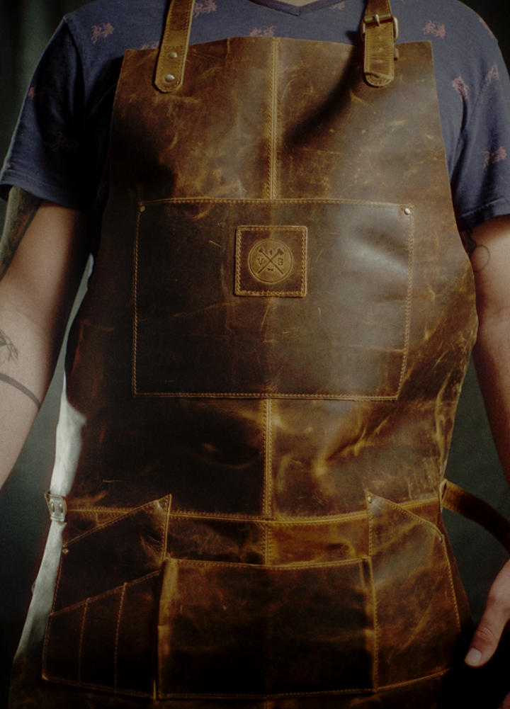 Mixologist Full Grain Buffalo Leather Apron: Without Initials